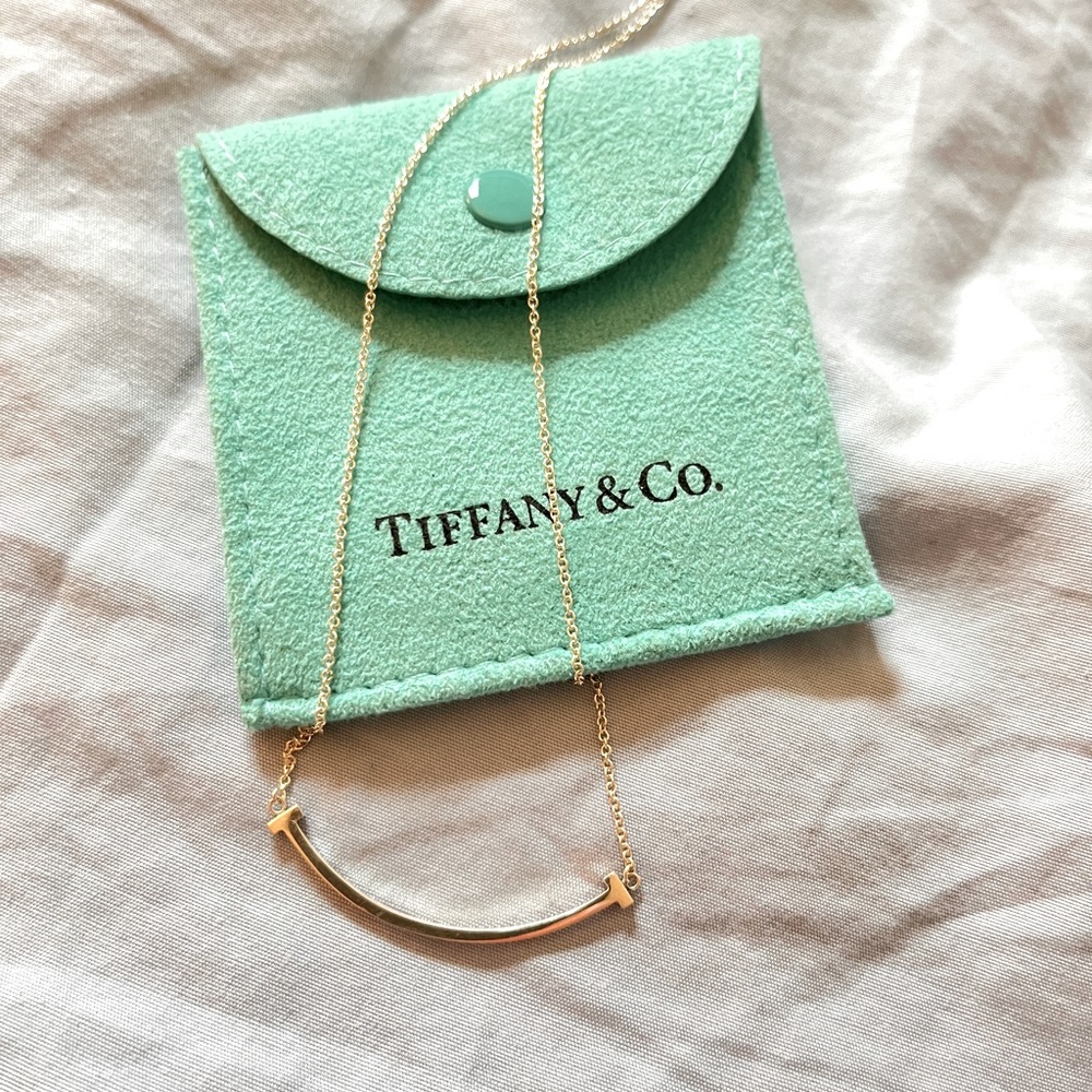 Tiffany T Smile Pendant Necklace Silver